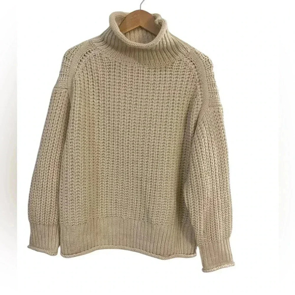 Vici chunky knit cream sweater body oversized medium - Picture 1 of 8